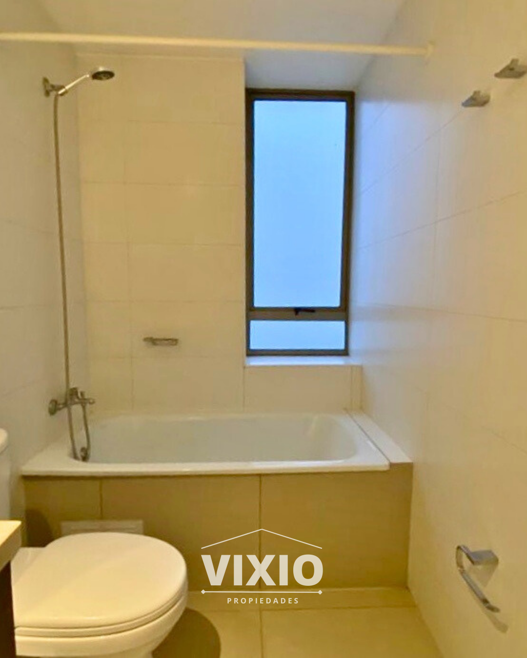 Arriendo Frente A Metro 1 Dormitorio Y Balcón San Joaquin