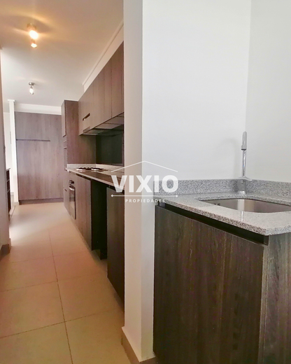 Arriendo Frente A Metro Departamento 3 Dormitorios Y Parking