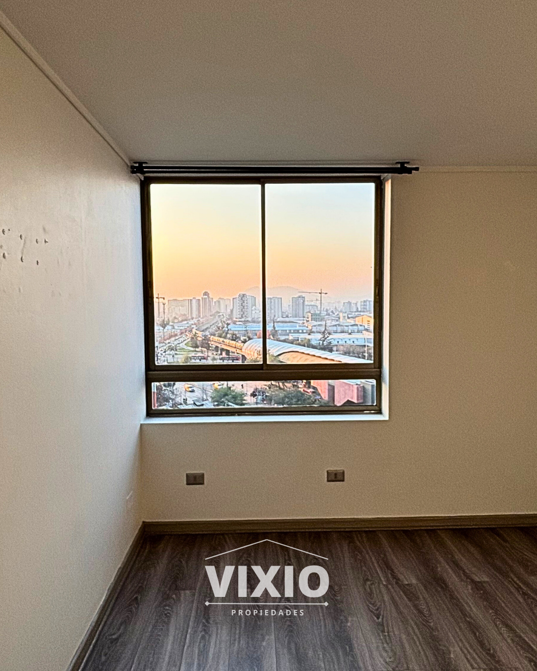 Arriendo Carlos Valdovinos Departamento 2 Dormitorios 1 Baño Y Estacionamiento