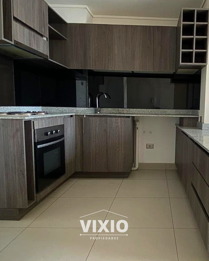 Arriendo San Joaquin Departamento 2 Dormitorios 2 Baños Y Estacionamiento