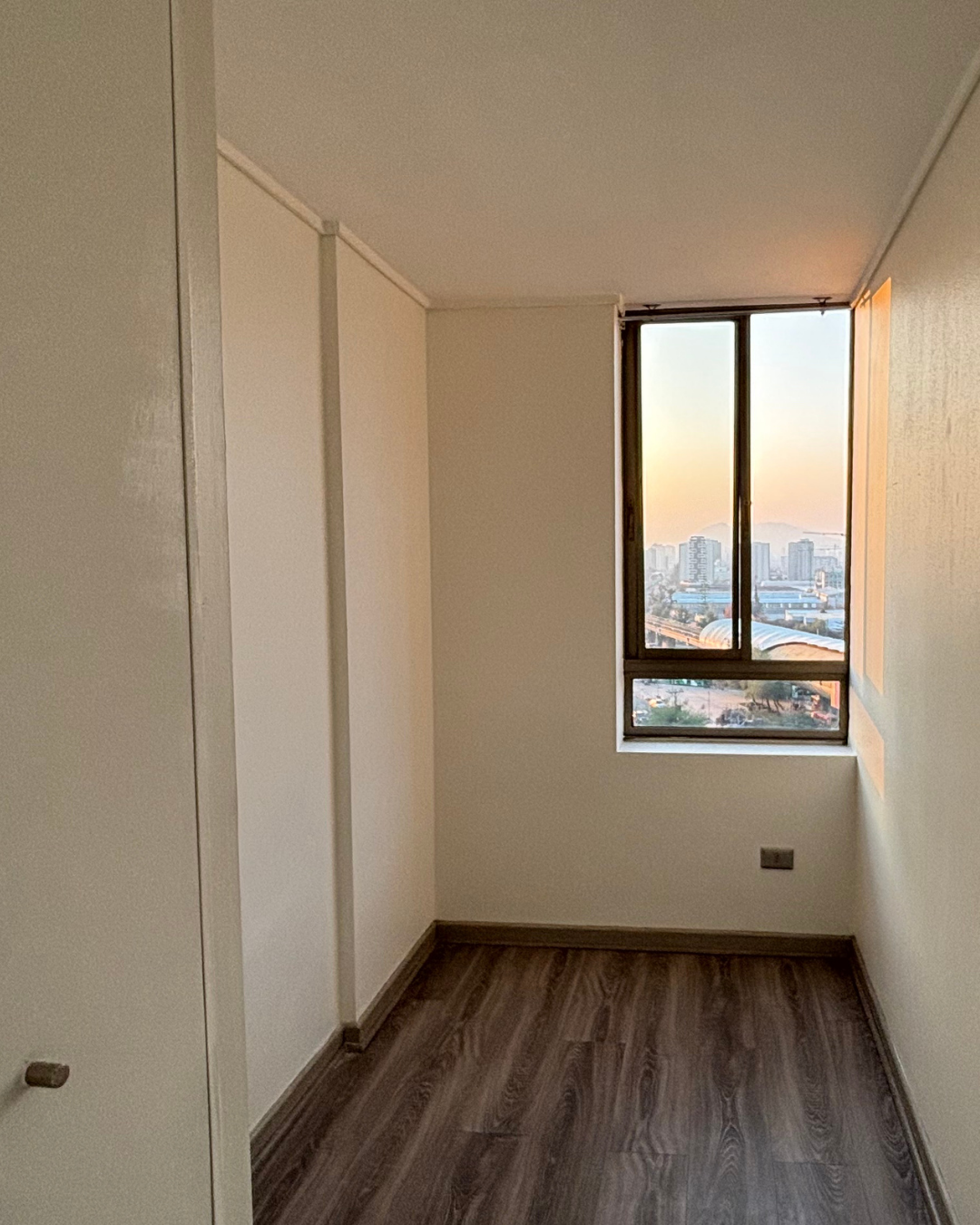 Arriendo Carlos Valdovinos Departamento 2 Dormitorios 1 Baño Y Estacionamiento