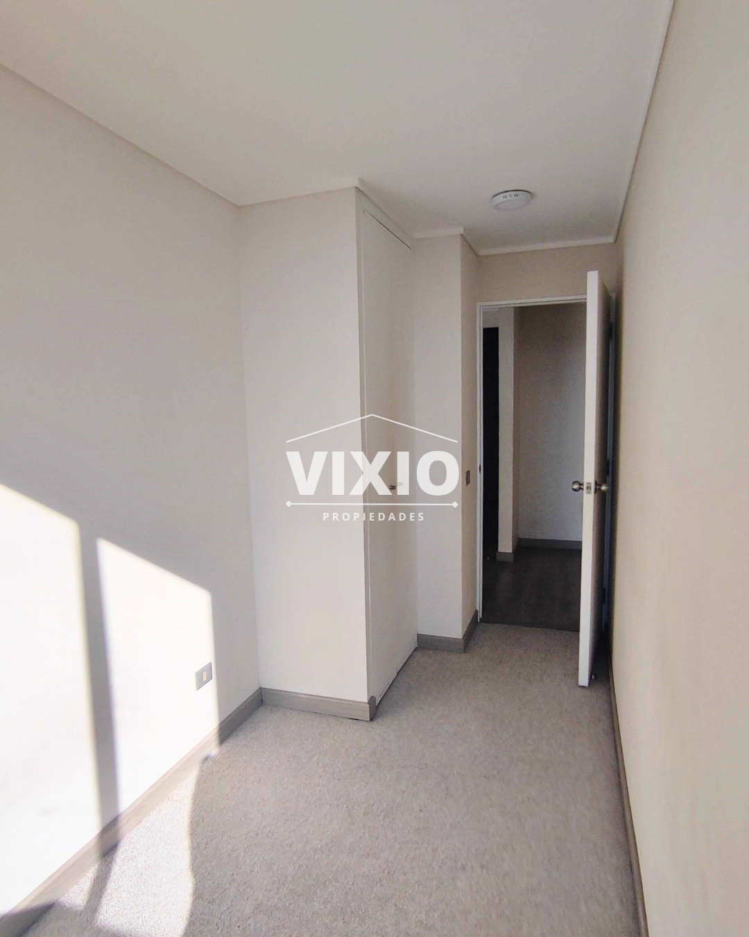 Arriendo San Joaquin Macul 2 Dormitorios Y Estacionamiento