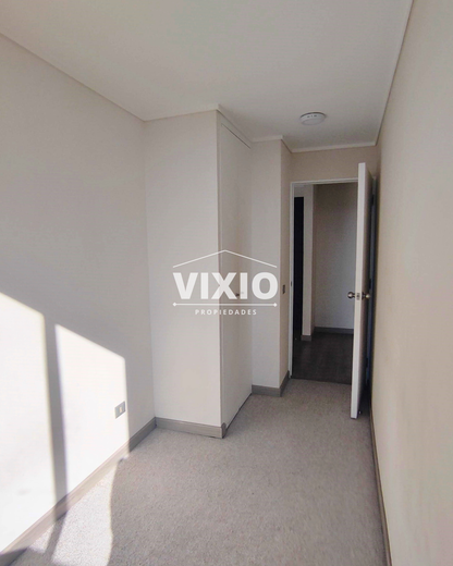 Arriendo San Joaquin Macul 2 Dormitorios Y Estacionamiento