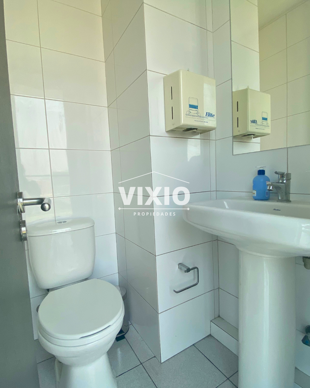 Arriendo Oficina Duplex Con Gran Terraza 5 Privados Y Planta Abierta