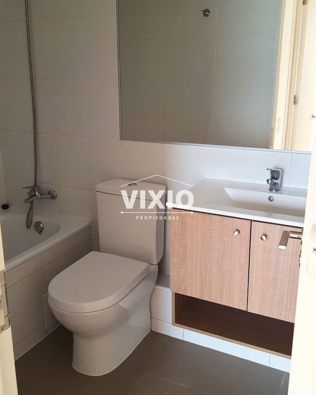 Departamento Metro Irarrazabal 2 Dormitorios 1 Baño E Y B