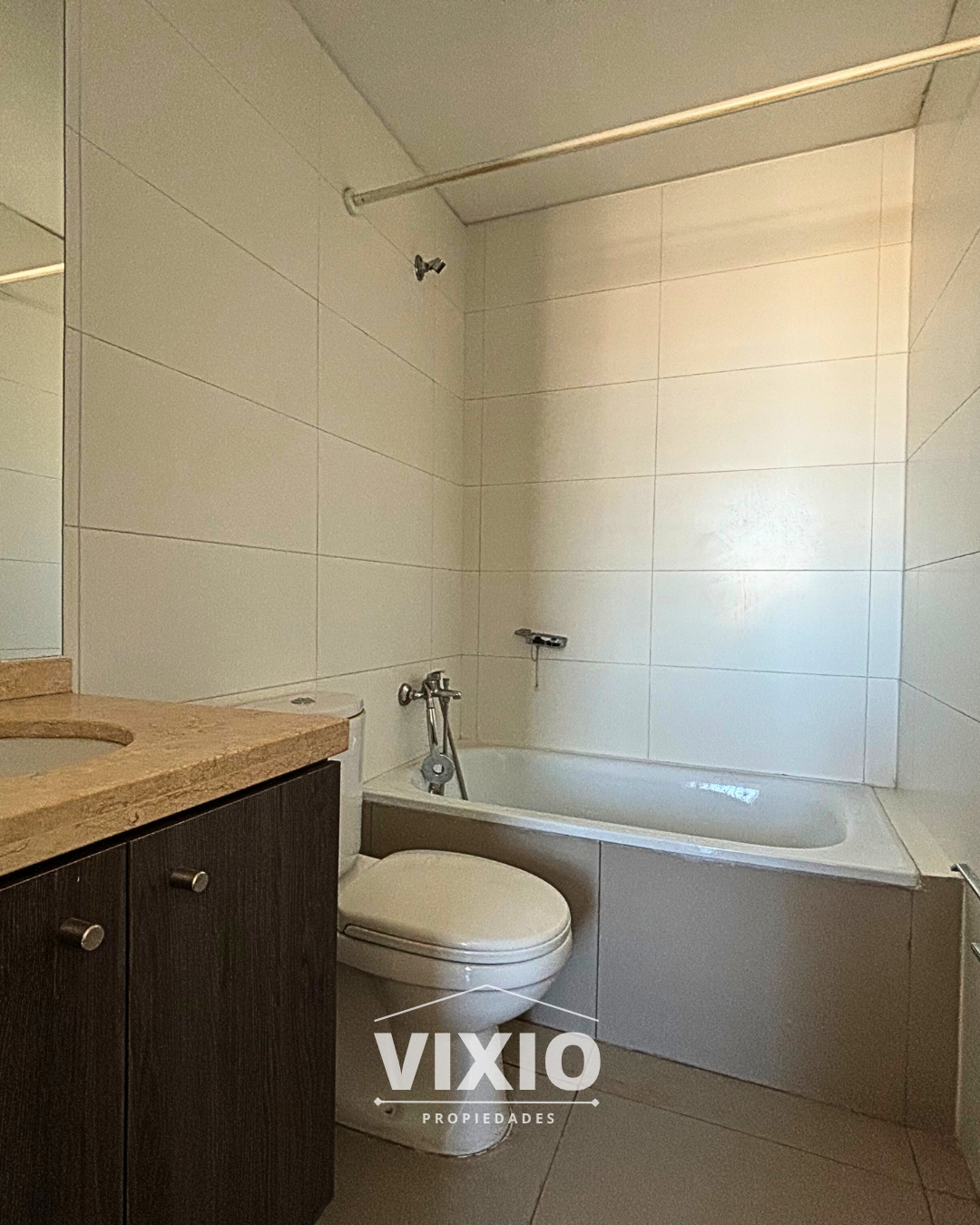 Arriendo San Joaquin Macul 2 Dormitorios Y Estacionamiento