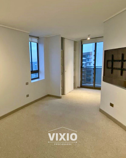 Arriendo Frente A Metro 1 Dormitorio Y Balcón San Joaquin