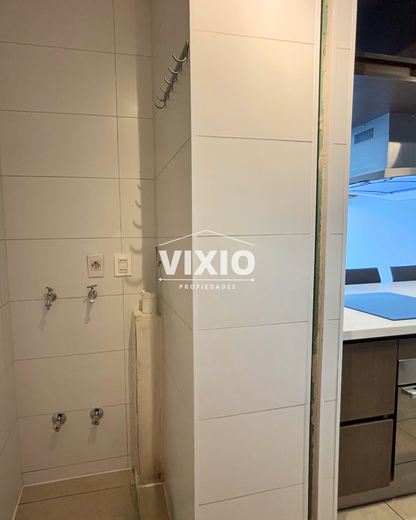 Arriendo Departamento Las Condes 3 Dormitorios 2 Estacionamientos 1 Bodega