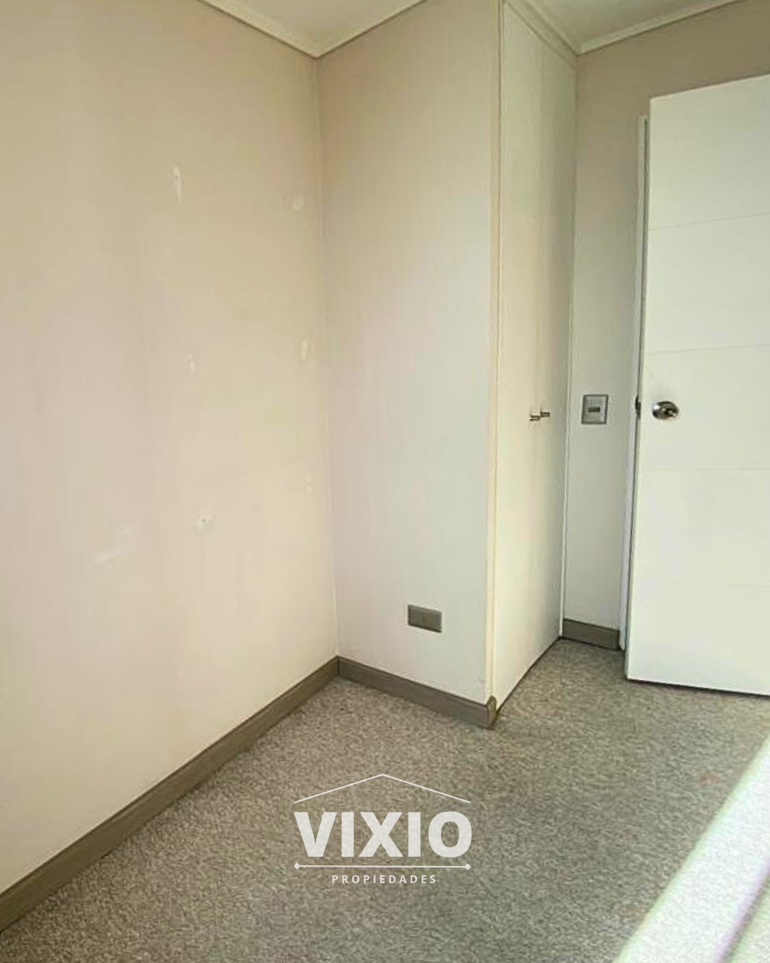 Arriendo San Joaquin Departamento 2 Dormitorios 2 Baños Y Estacionamiento
