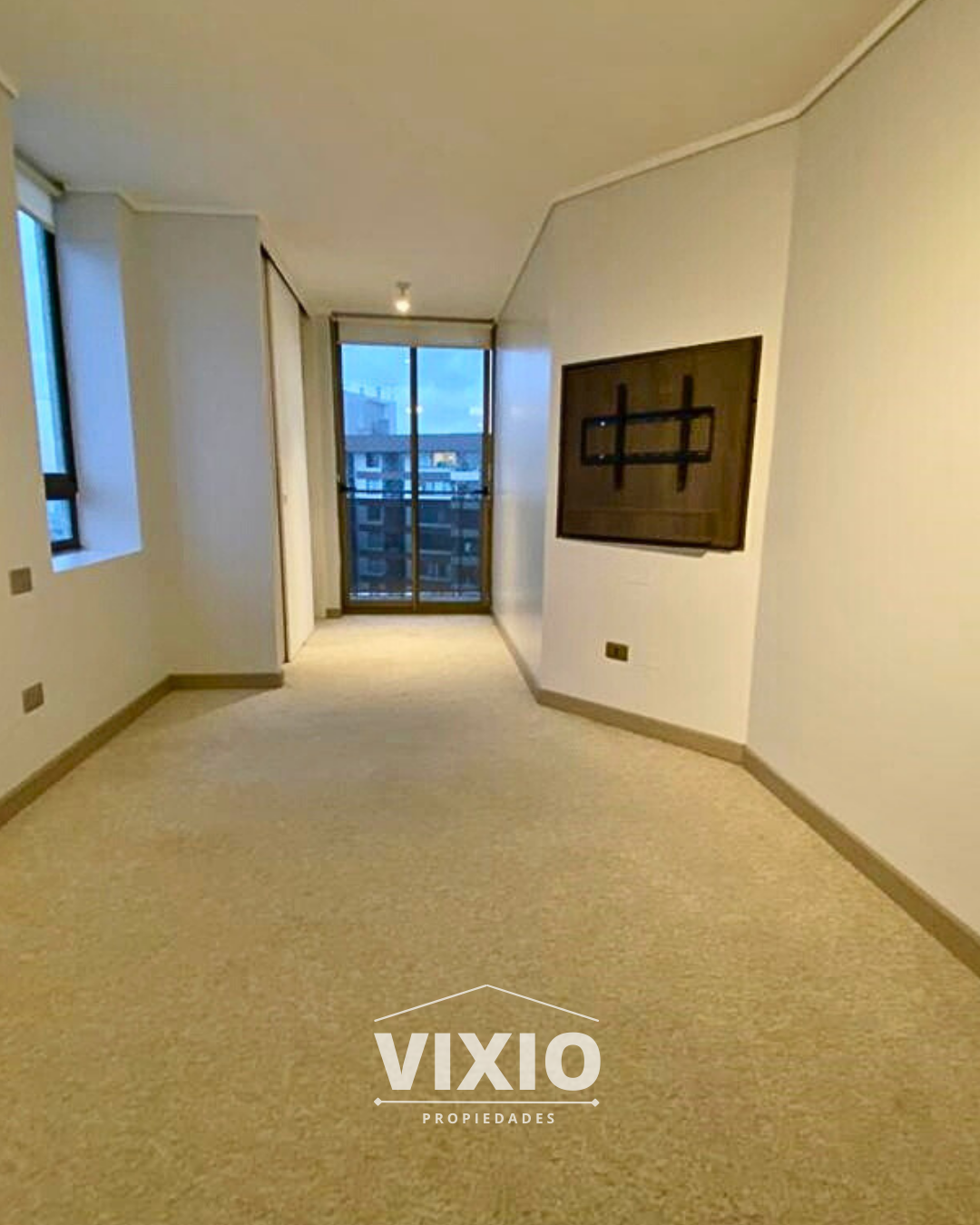 Arriendo Frente A Metro 1 Dormitorio Y Balcón San Joaquin