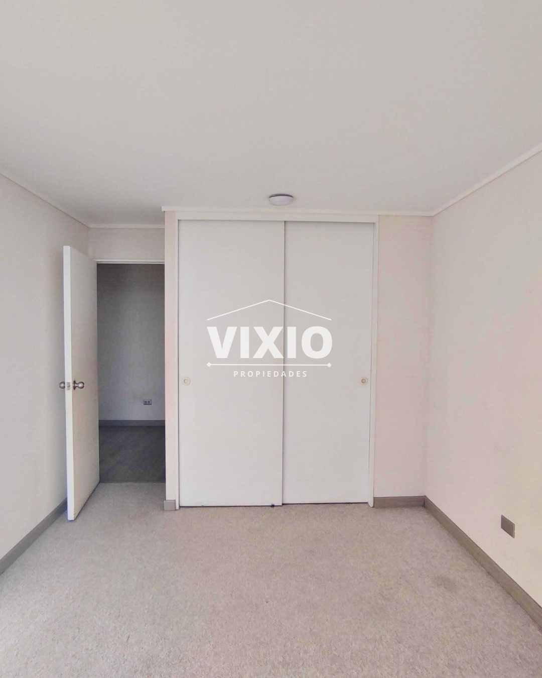 Arriendo San Joaquin Macul 2 Dormitorios Y Estacionamiento