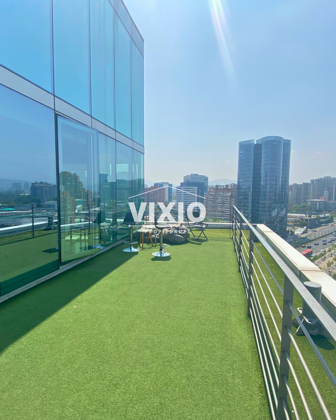 Arriendo Oficina Duplex Con Gran Terraza 5 Privados Y Planta Abierta