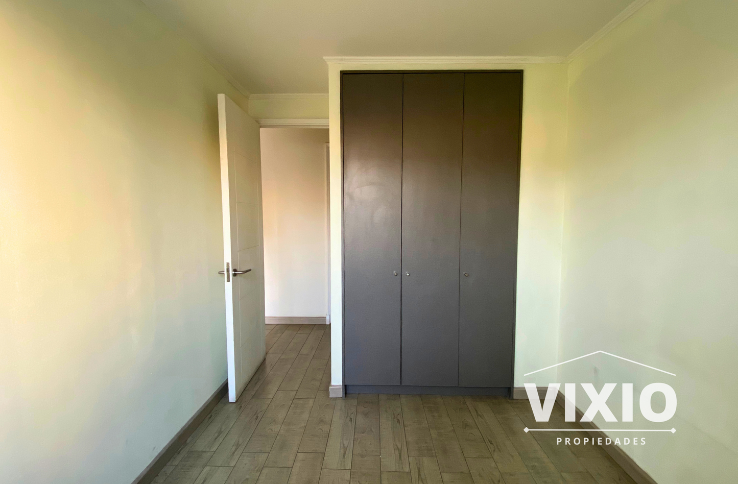 San Miguel Arriendo 2 Dormitorios Amplios Y Estacionamiento