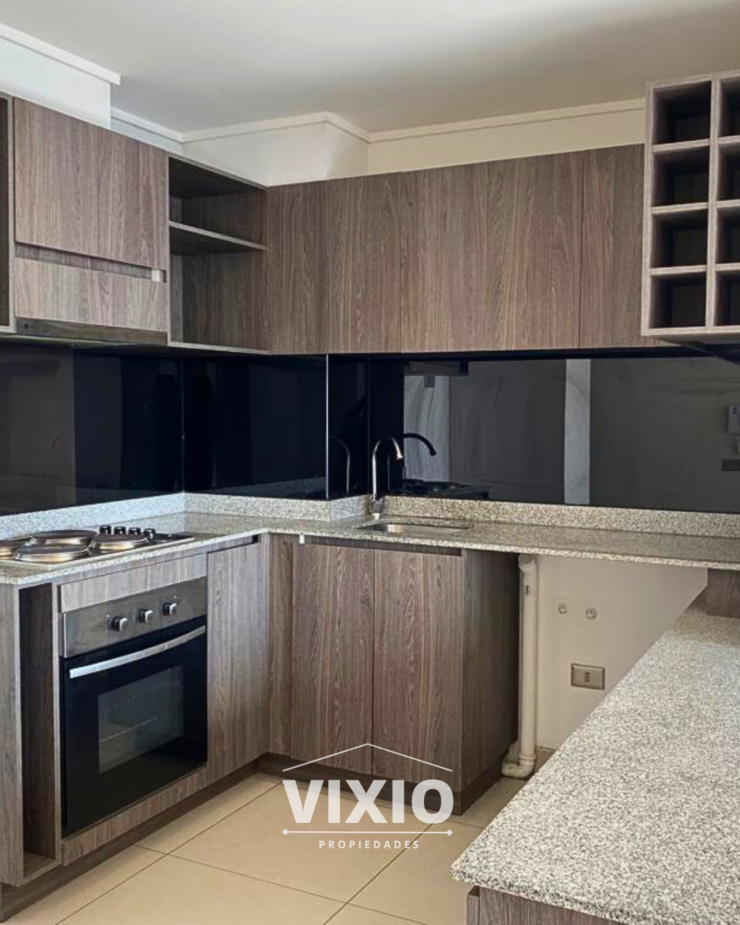 Arriendo San Joaquin Departamento 2 Dormitorios 2 Baños Y Estacionamiento