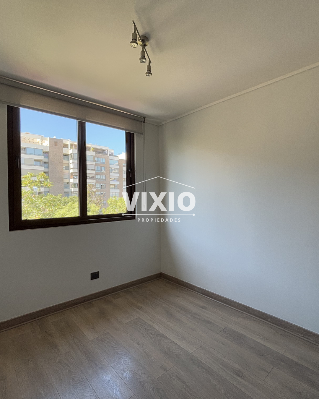 Arriendo Departamento Las Condes 3 Dormitorios 2 Estacionamientos 1 Bodega