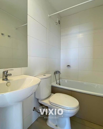 Arriendo San Joaquin Departamento 2 Dormitorios 2 Baños Y Estacionamiento