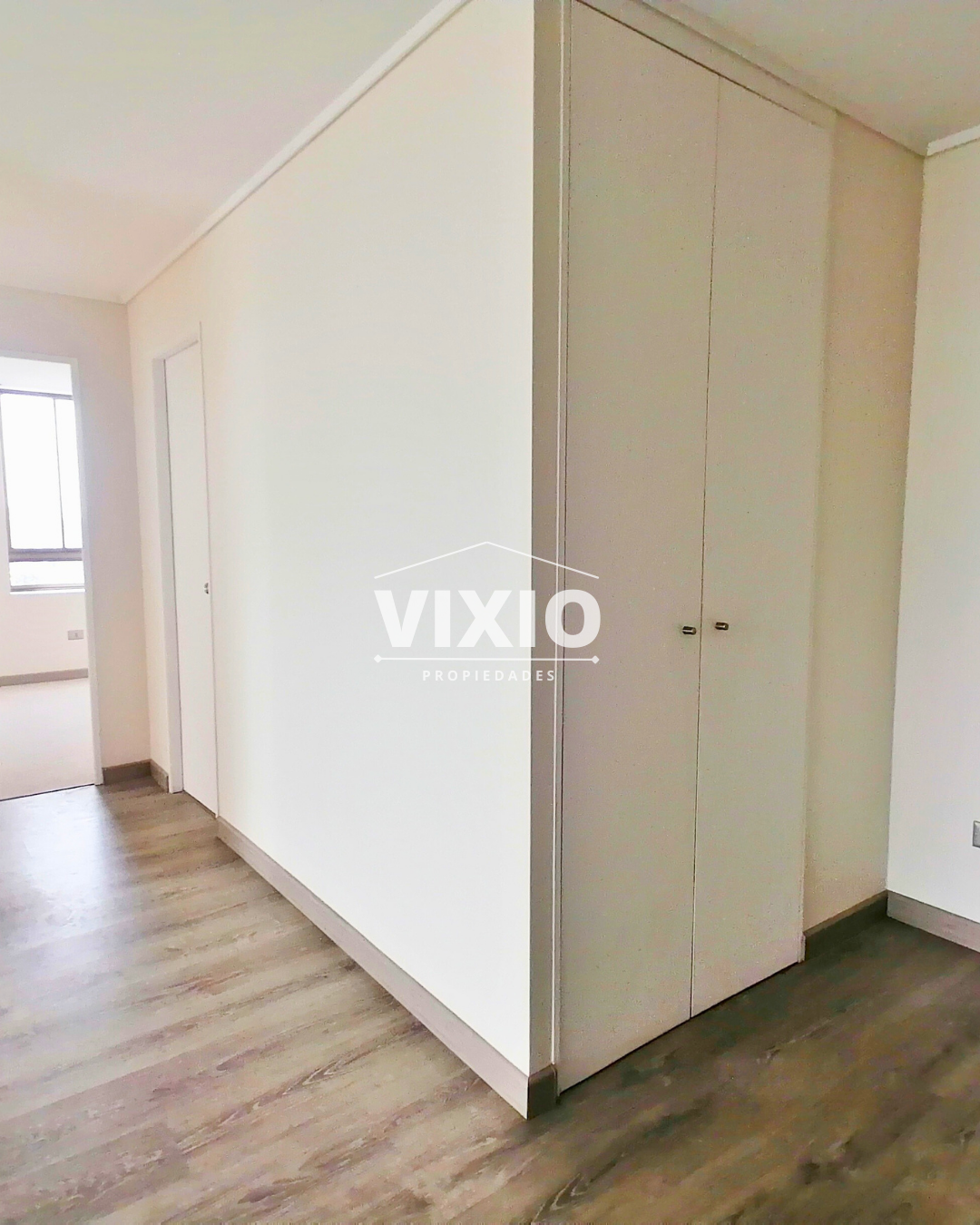 Arriendo Frente A Metro Departamento 3 Dormitorios Y Parking