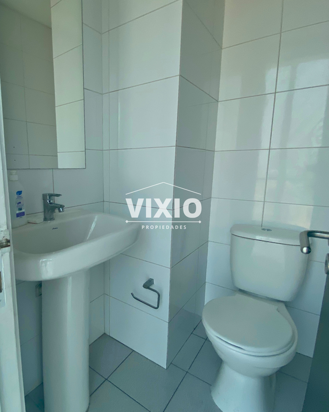 Arriendo Oficina Duplex Con Gran Terraza 5 Privados Y Planta Abierta