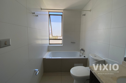 Arriendo San Joaquin Macul 1 Domitorio Estacionamiento Y Bodega