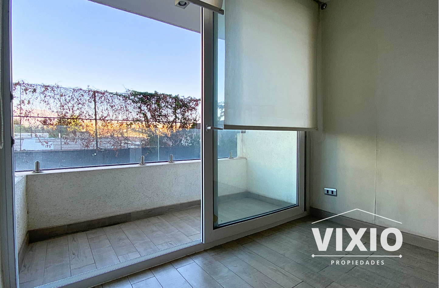 San Miguel Arriendo 2 Dormitorios Amplios Y Estacionamiento