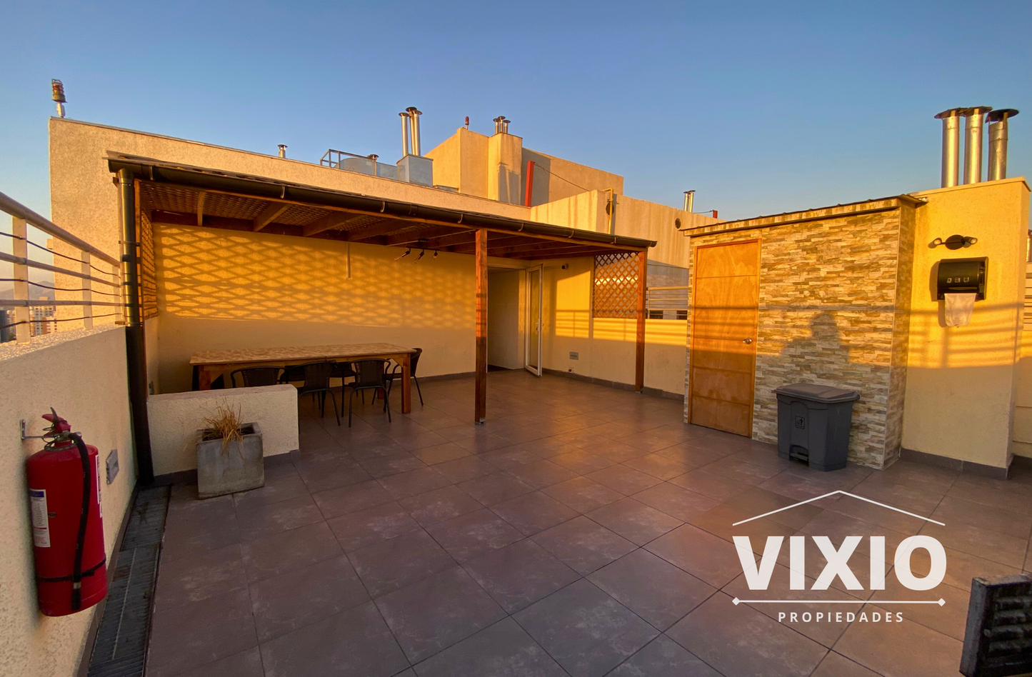 San Miguel Arriendo 2 Dormitorios Amplios Y Estacionamiento