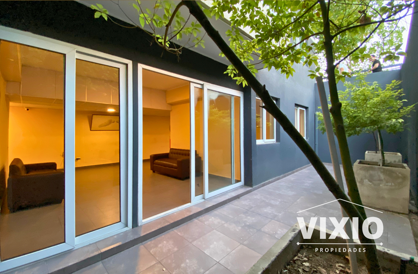 San Miguel Arriendo 2 Dormitorios Amplios Y Estacionamiento