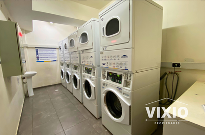 San Miguel Arriendo 2 Dormitorios Amplios Y Estacionamiento