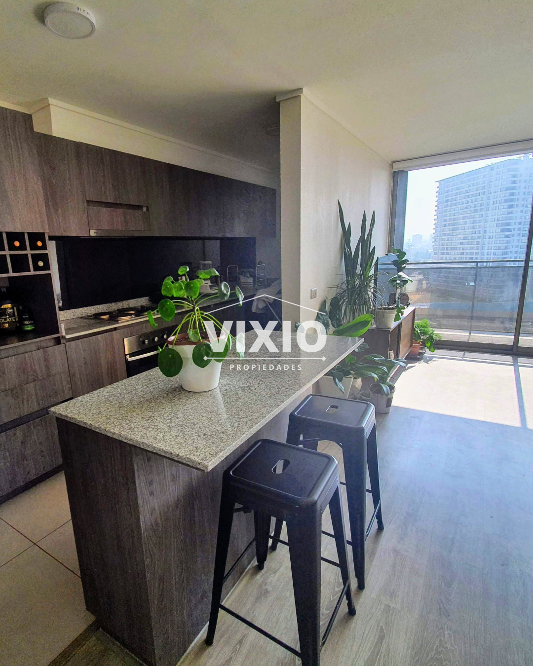 Arriendo Frente A Metro Departamento 3 Dormitorios Y Parking