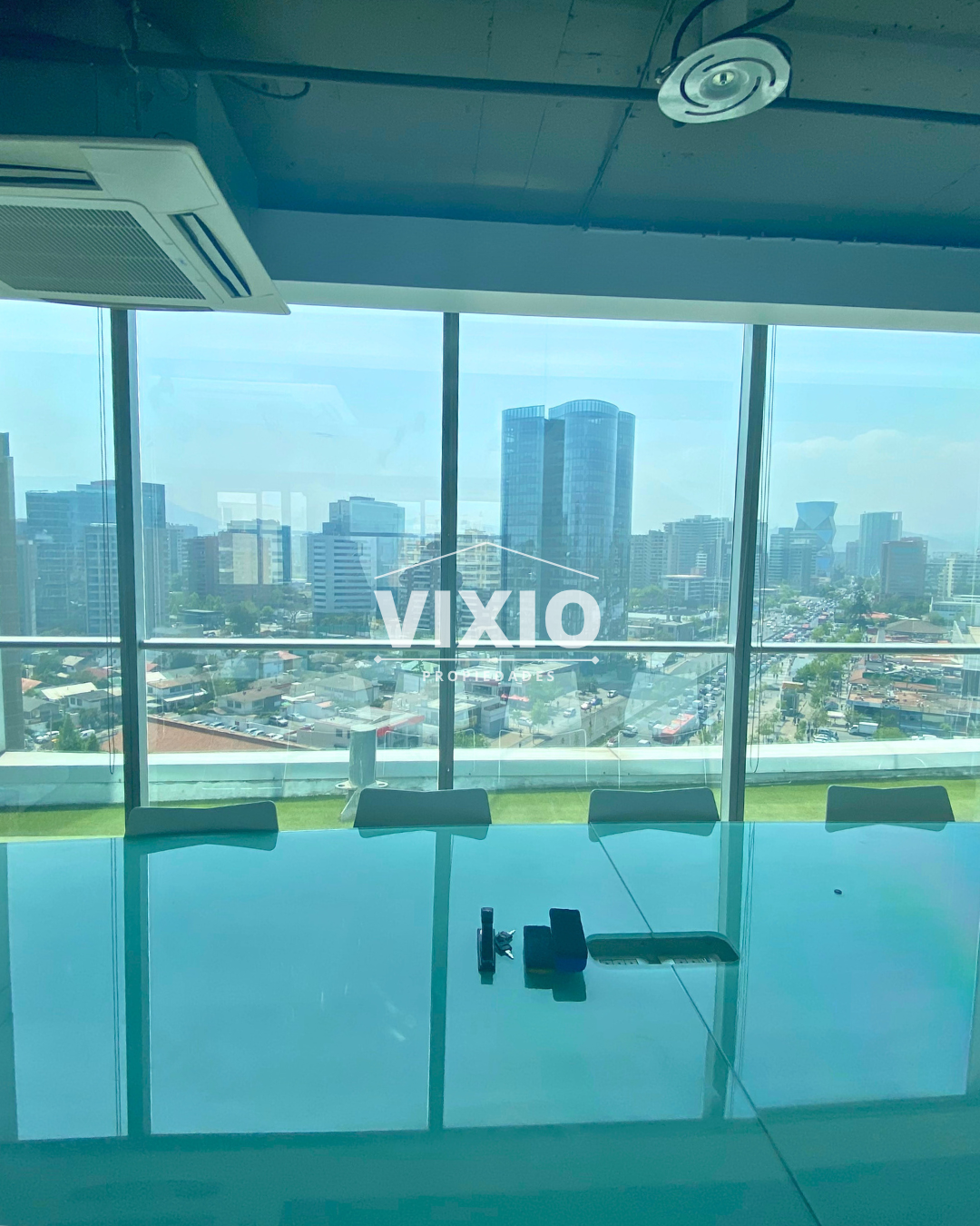 Arriendo Oficina Duplex Con Gran Terraza 5 Privados Y Planta Abierta