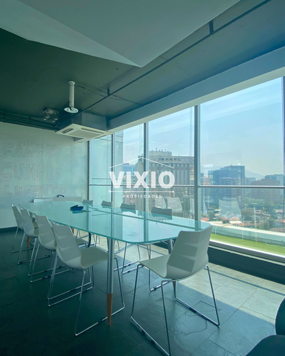 Arriendo Oficina Duplex Con Gran Terraza 5 Privados Y Planta Abierta