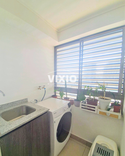 Arriendo Frente A Metro Departamento 3 Dormitorios Y Parking