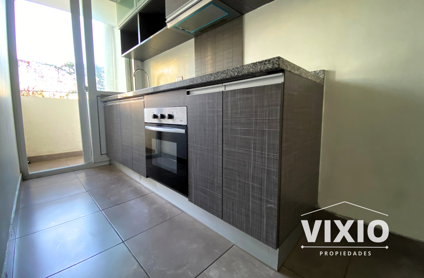 San Miguel Arriendo 2 Dormitorios Amplios Y Estacionamiento