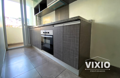 San Miguel Arriendo 2 Dormitorios Amplios Y Estacionamiento