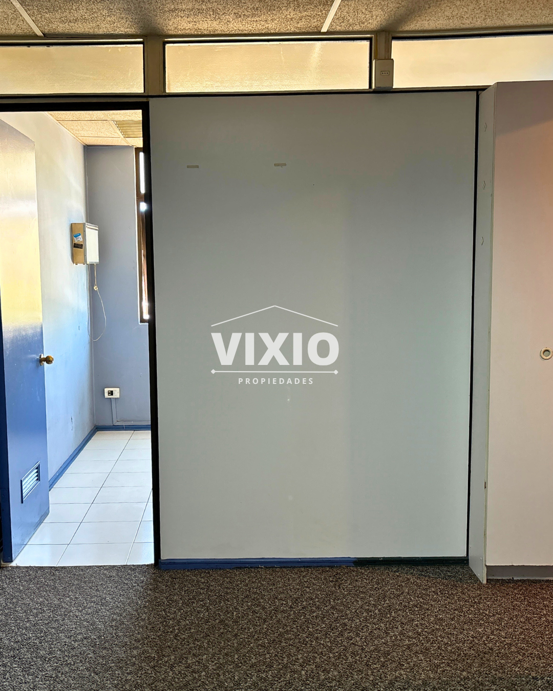 Oficina En Arriendo Maipu Pajaritos con estacionamiento