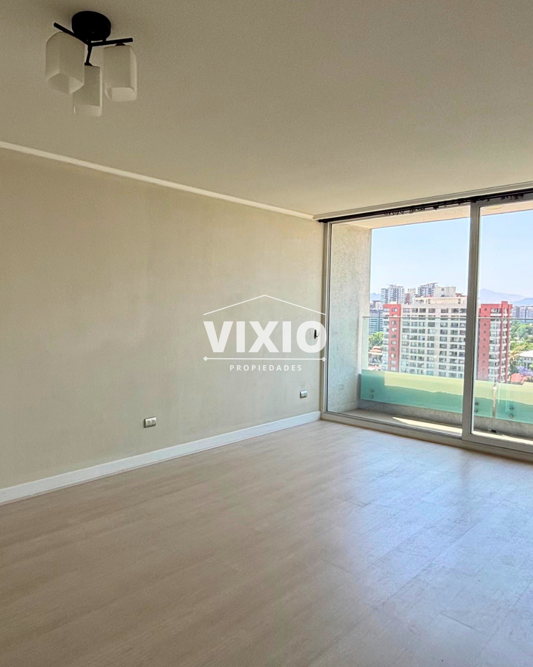 Arriendo Macul Departamento Amplio E Iluminado