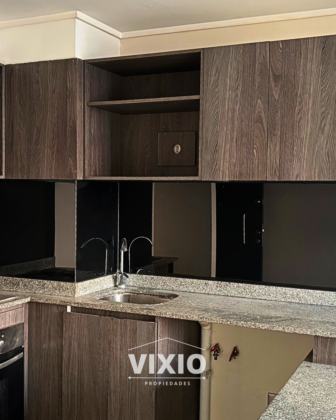 Arriendo Carlos Valdovinos Departamento 2 Dormitorios 1 Baño Y Estacionamiento