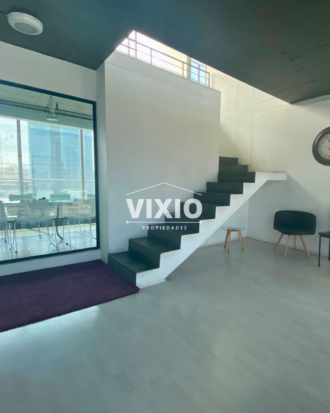 Arriendo Oficina Duplex Con Gran Terraza 5 Privados Y Planta Abierta