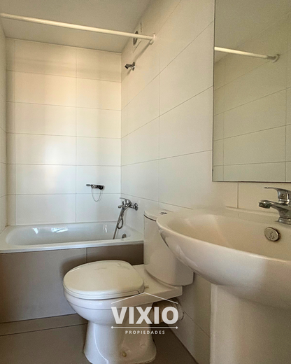 Arriendo San Joaquin Macul 2 Dormitorios Y Estacionamiento