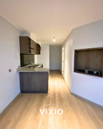 Arriendo Frente A Metro 1 Dormitorio Y Balcón San Joaquin
