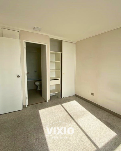 Arriendo San Joaquin Departamento 2 Dormitorios 2 Baños Y Estacionamiento