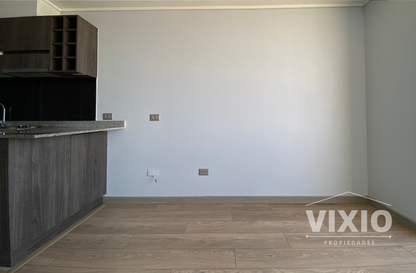 Arriendo San Joaquin Macul 1 Domitorio Estacionamiento Y Bodega