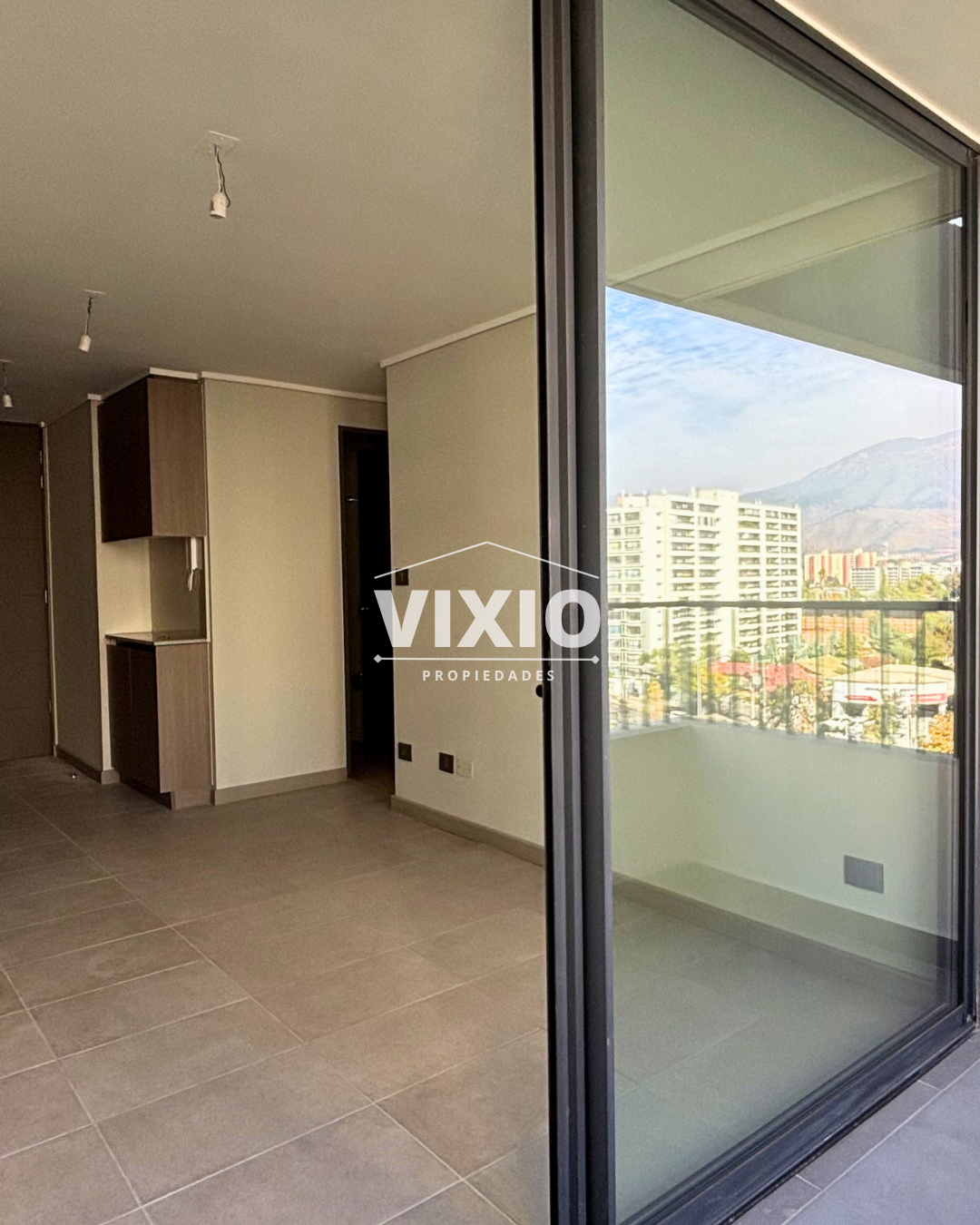 Arriendo La Florida 2 dormitorios 1 baño Frente Al Metro Vicente Valdes