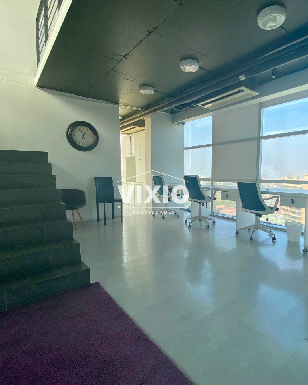Arriendo Oficina Duplex Con Gran Terraza 5 Privados Y Planta Abierta