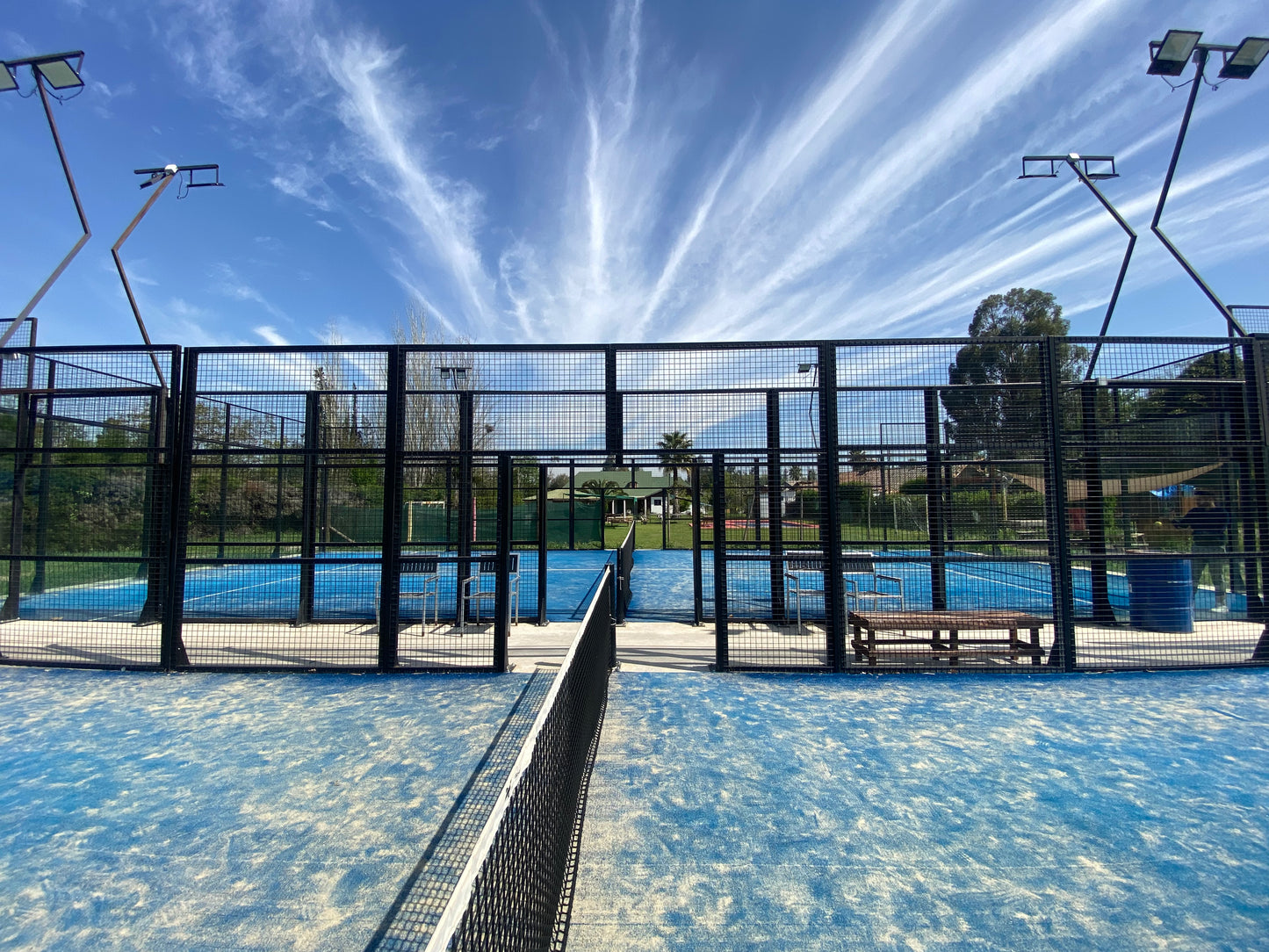 Parcela Calera de Tango RM. Deportiva Cancha de Padel y Tenis