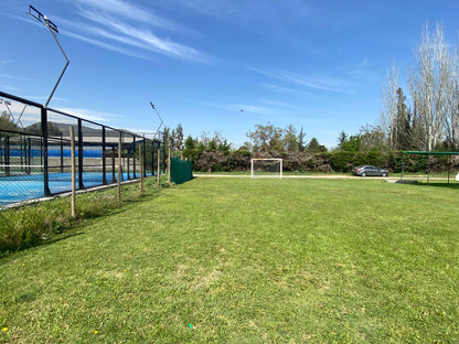 Parcela Calera de Tango RM. Deportiva Cancha de Padel y Tenis