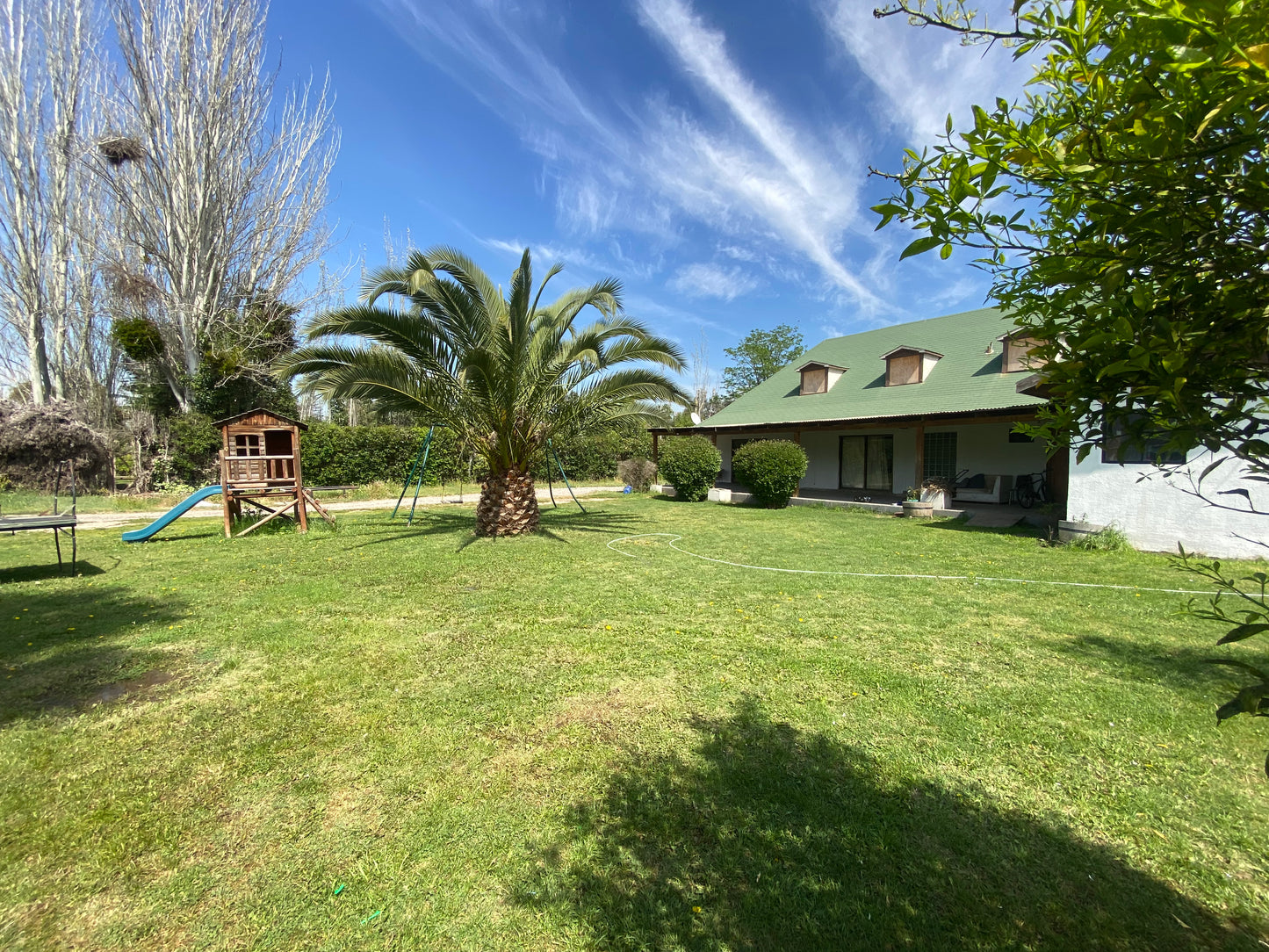 Parcela Calera de Tango RM. Deportiva Cancha de Padel y Tenis