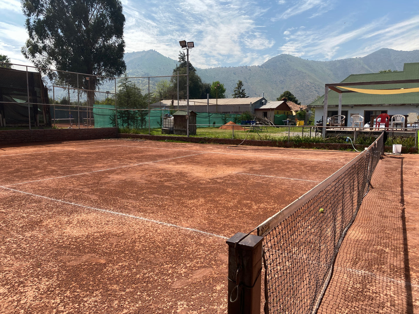 Parcela Calera de Tango RM. Deportiva Cancha de Padel y Tenis