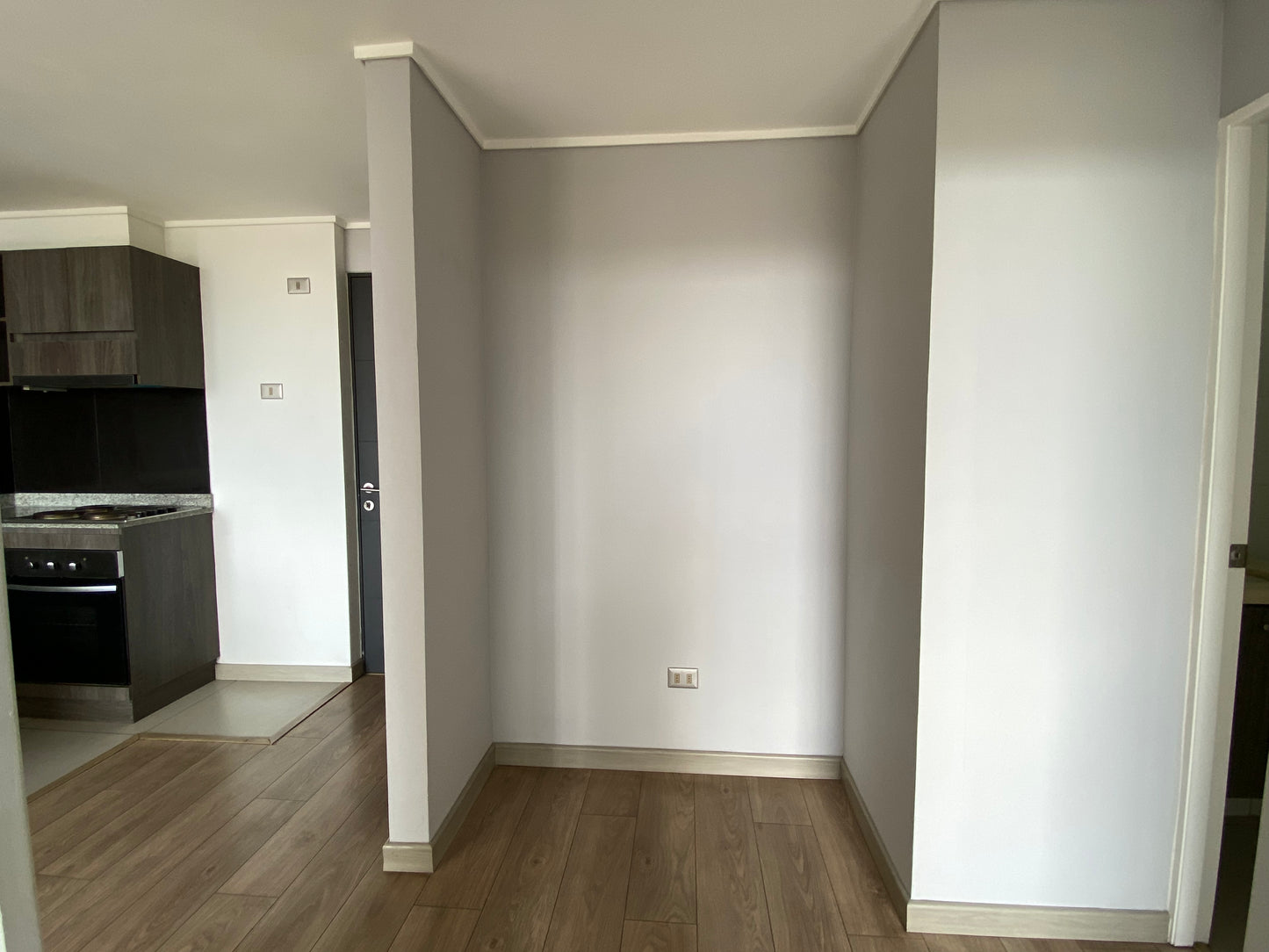 Arriendo San Joaquin Macul 2 Dormitorios Y Estacionamiento