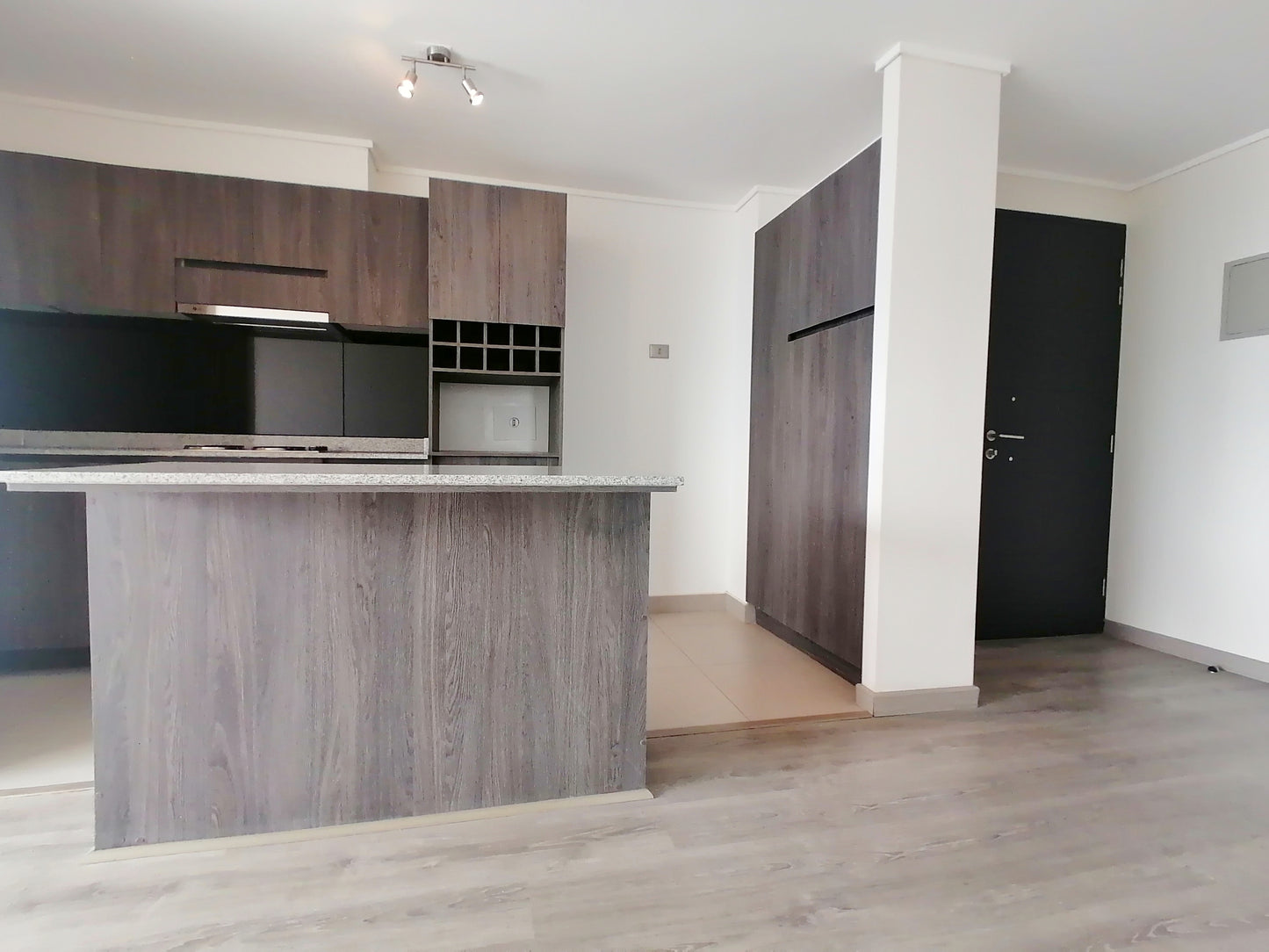 Arriendo Departamento Cercano Metro Carlos Valdovinos