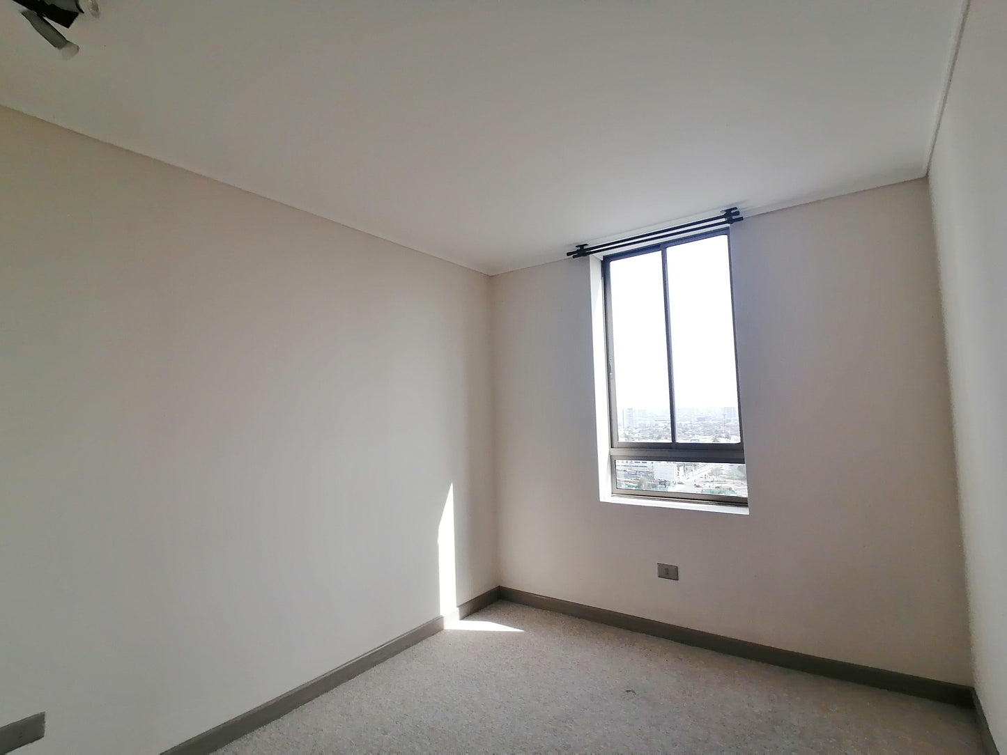 Arriendo Departamento Cercano Metro Carlos Valdovinos